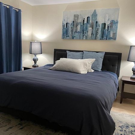 Villa Newly Remodeled Family Friendly 3B/2B House Henderson Exterior foto